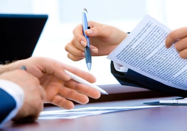 Dienstvertrag NEU -  gesetzliche Mindestinhalte für Dienstzettel bzw. schriftliche Dienstverträge